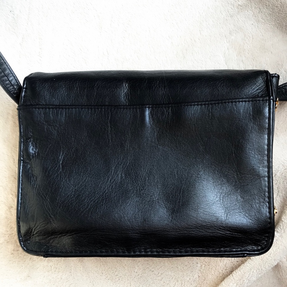 Black Leather Vintage Shoulder Bag - Picture 6 of 8